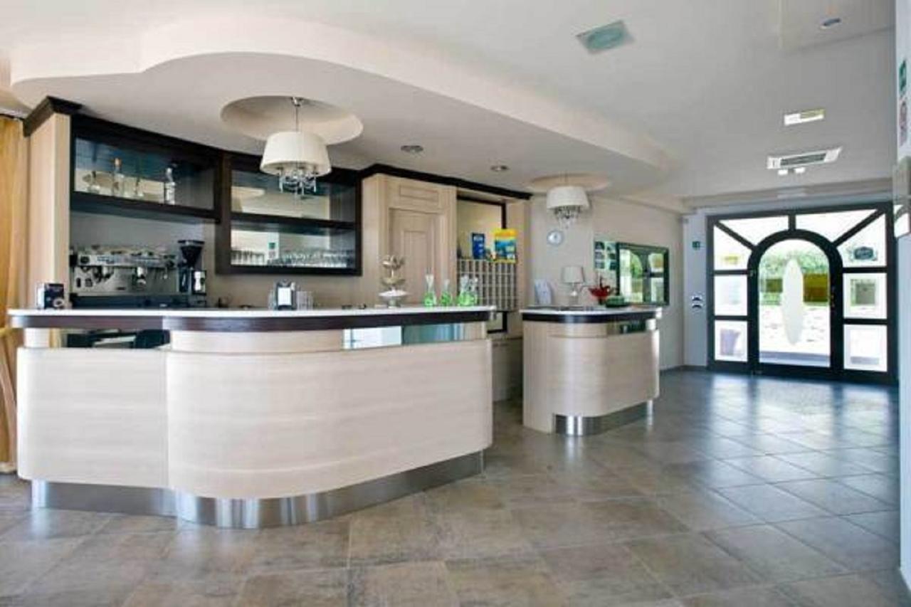 Residence Besass, Gtsgroup Tignale Luaran gambar